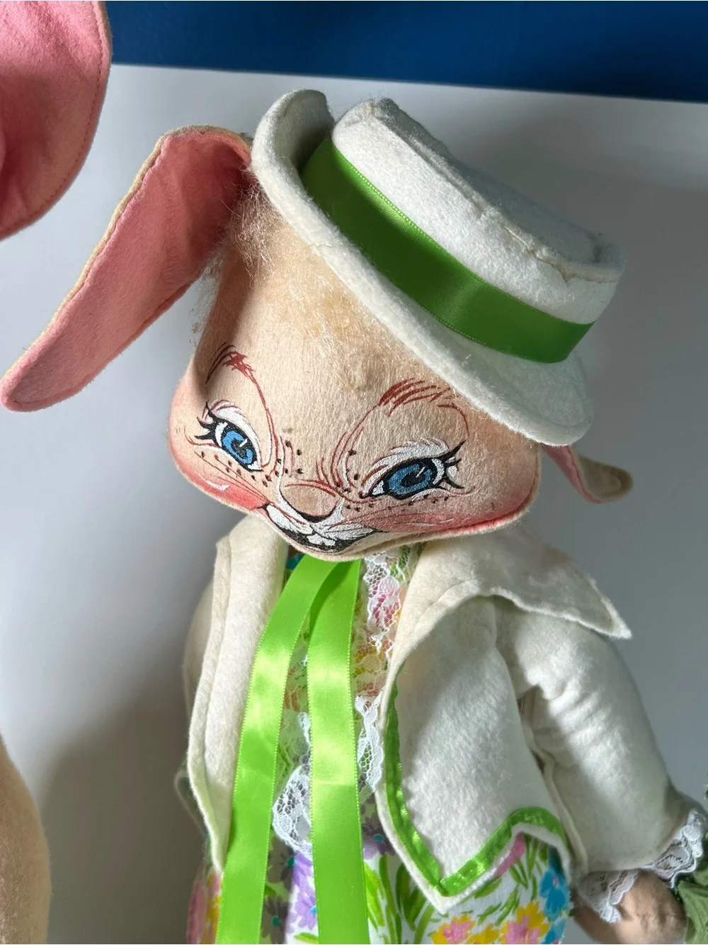 Vintage Annalee 20” Easter Bunny Rabbit Dolls Pair Mr Mrs USA Spring Floral 90’s